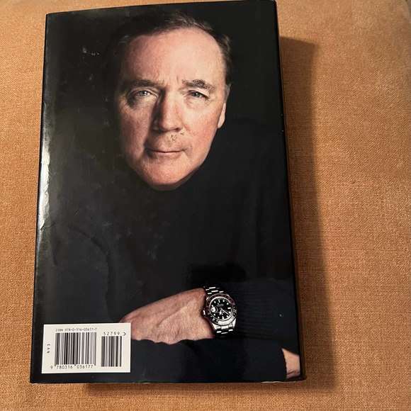 James Patterson CROSSFIRE - Picture 3 of 5